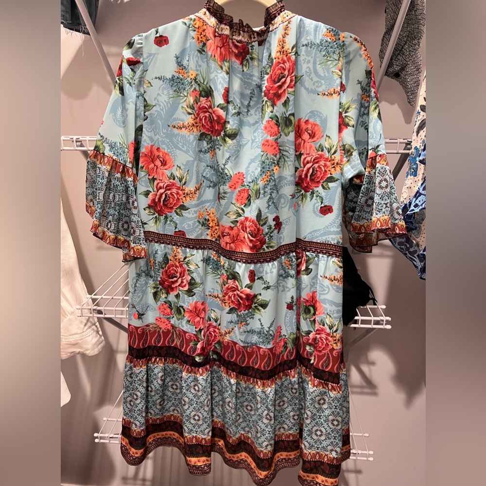 ALICE AND OLIVIA FLOWY FLOWER DRESS MINI LENGTH/ABOVE KNEE - Picture 4 of 12